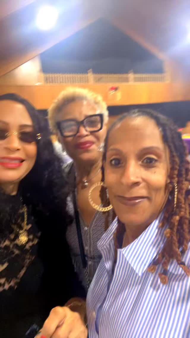 🎶 “You are my friend…” 🎶

Last night was more than just dinner… it was a moment of fellowship, reflection, and growth.

Out with my dear friend Pamela and my daughter Sherilla at a women’s retreat dinner, we sat in a space where real conversations were had… the kind that make you pause and look within.

We talked about life…
About hurt and disappointment…
And asked ourselves: What would we change about how we handled it?

That kind of honesty… that kind of vulnerability… is where healing begins.

To share that space with my daughter and my friend… to grow together, to reflect together, to still laugh and enjoy the moment… that’s a blessing I don’t take lightly. 💜

This is what The Secret of Things is all about… facing life, learning from it, and choosing to grow through it with the people who matter most. 🦋

Friendship. Family. Fellowship. Healing.

Grateful for nights like this… and the women who walk this journey with me.

Read my journey here: https://www.amazon.com/dp/B0FD8Y2Q2V

#YouAreMyFriend #WomensRetreat #Fellowship #TheSecretOfThings #HealingJourney GratefulHeart 🦋💜 I don’t want the copyrights to this song